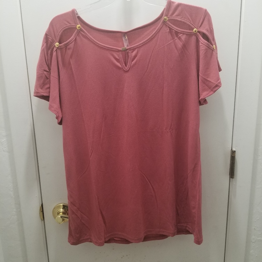 Emily Stacy Open shoulder blouse NWT Size Large